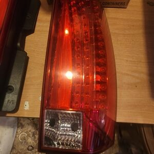 2007-2014 right size tail light Cadillac escalade